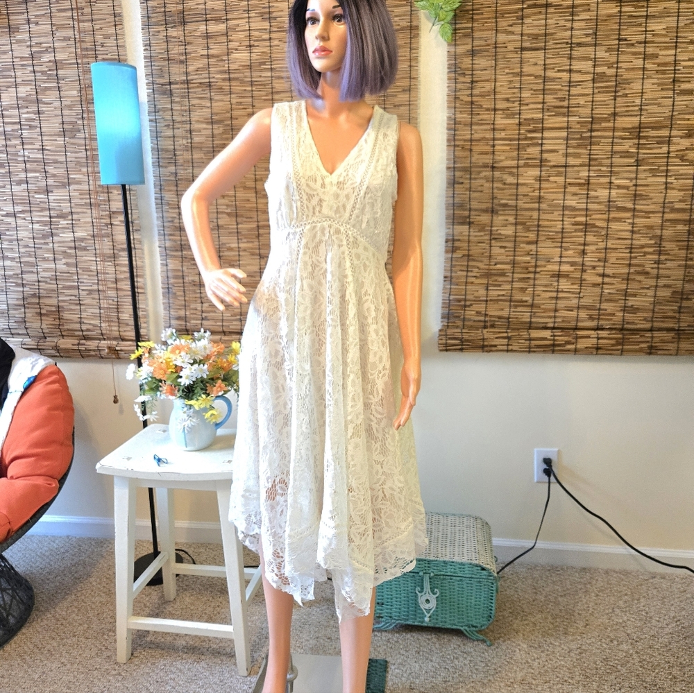 NWT Just Taylor Ivory White Lace Dress Sleeveless
